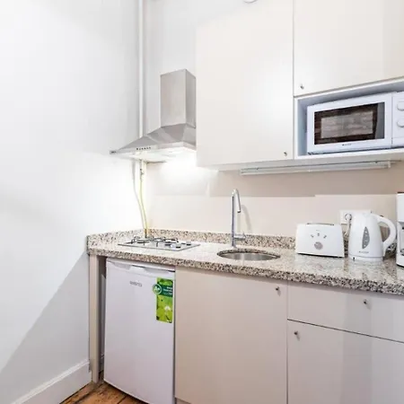 Bright Charming 2bd15bath Galatatower Home! #257