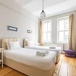 Apartment Bright Charming 2bd15bath Galatatower Home! #257 *
